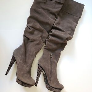 Bakers Lila Thigh High Boots Suede Grey